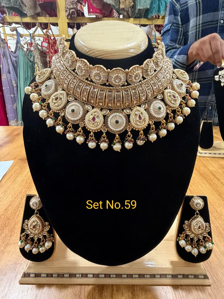 Antique Matte Gold Heritage Choker Set with Medallion Borders Set No -59