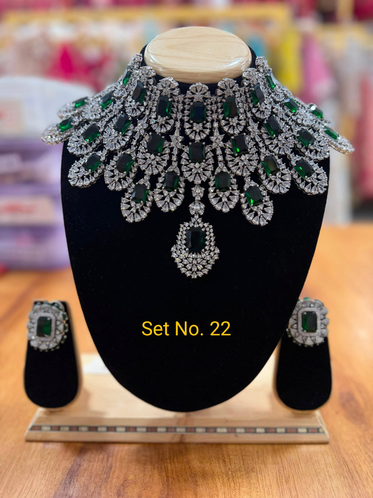 Royal Kundan Bridal Jewellery Set – Set No. 22 – NS Bridal & Groom Collection